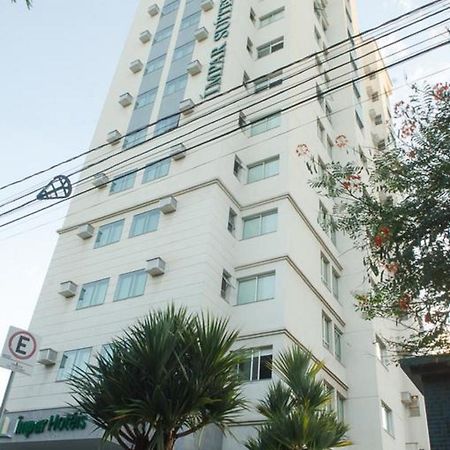 西达德新星伊姆帕尔套房酒店 贝洛哈里桑塔 外观 照片