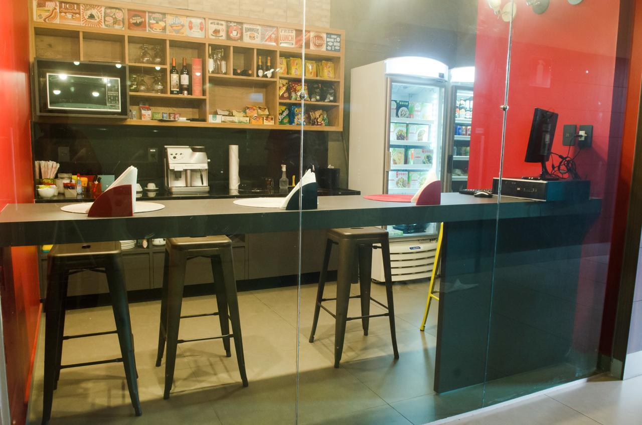 西达德新星伊姆帕尔套房酒店 贝洛哈里桑塔 外观 照片